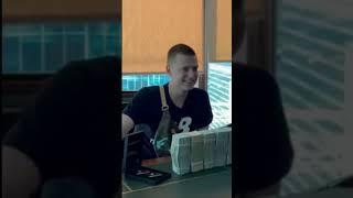 Mellstroy считает бабки