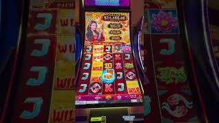 I got all 3 bonus feature at Samurai 888 Spins Sakura! #lasvegas #casino #slotmachine #viralshorts