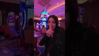 INSANE DOUBLE BONUS On Dragon Link Leads To EPIC FINISH! #slots #casino #slot #jackpot #dragonlink