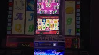 Реальный Вайб в реальном казино #казино #shorts