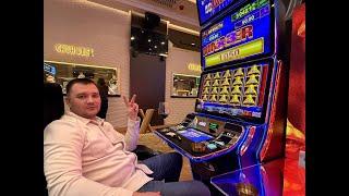 «Азарт без фильтров: прямой эфир с поля боя — из казино!»