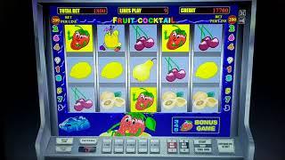 Игровые автоматы онлайн  Игра в слоты Клубнички